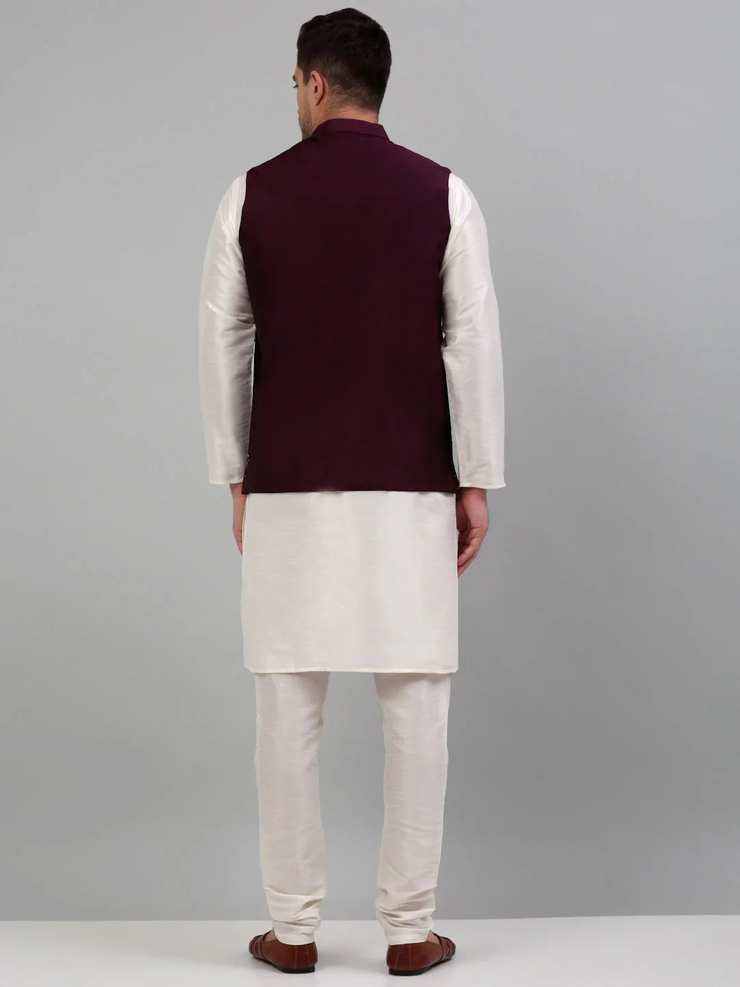 Stylish Mens Kurta Pajama Set with Embroidered Nehru Jacket