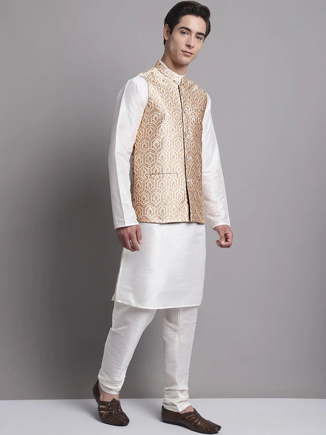 Mens Kurta Pajama Set: Woven Nehru Jacket & Solid Cotton Kurta
