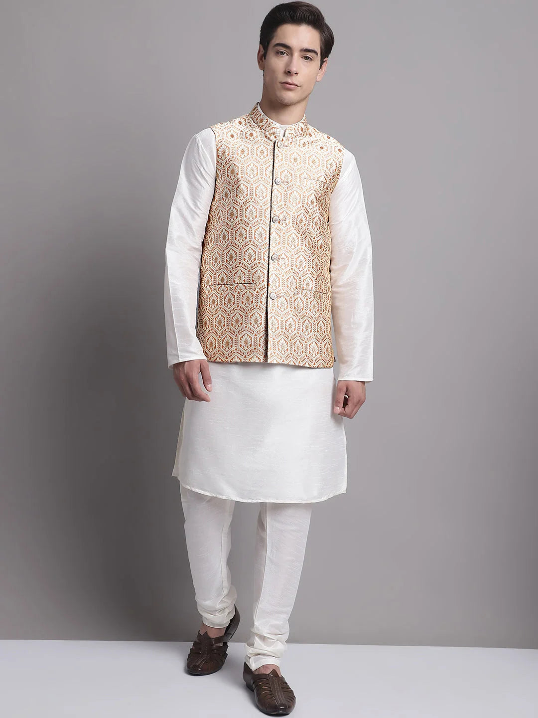 Mens Kurta Pajama Set: Woven Nehru Jacket & Solid Cotton Kurta