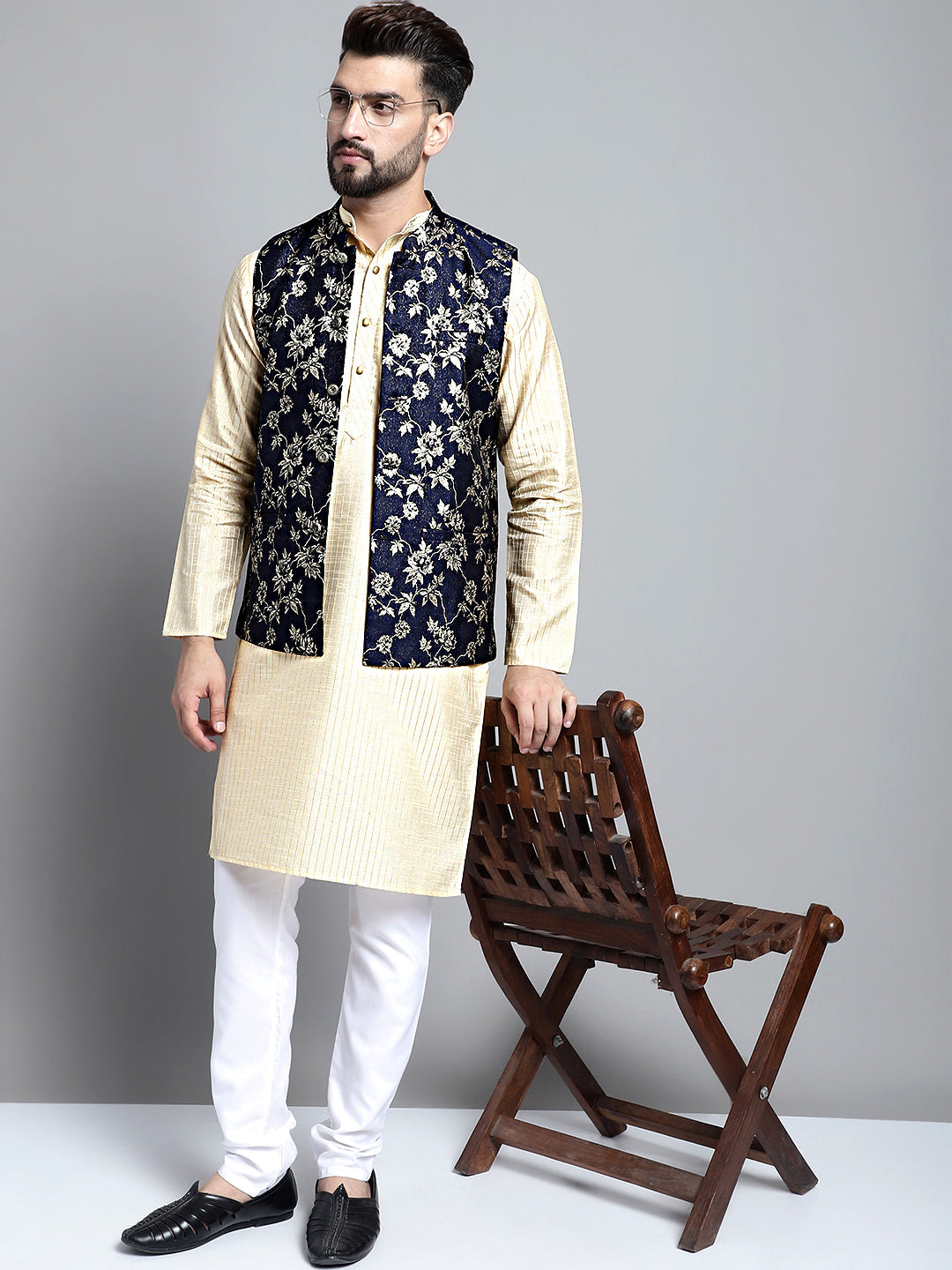 Men's Beige Embroidered Kurta Pyjama With Woven Design Nehru Jacket-4076Navy