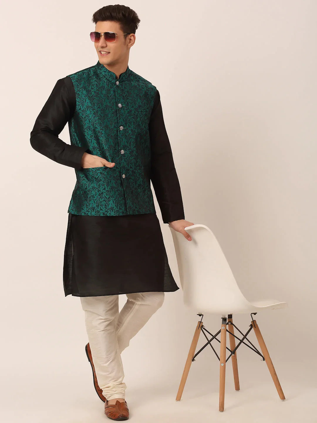 DesiQlo Men Ethnic Set with waistcoat - Green - JOKPWC_B-D_4004Green_S
