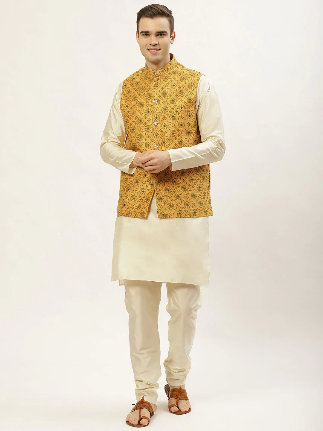 DesiQlo Men Ethnic Set with waistcoat - Yellow