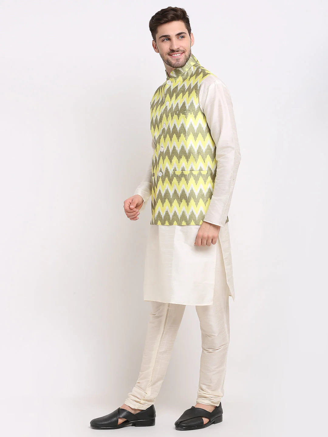 Men's Ikat Print Nehru Jacket & Kurta Pajama Set | Pathani