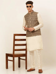 Men's Solid Kurta Pyjama With Nehru Jacket ( JOKPWC W-D 4049Brown )-JOKPWC-W-D-4049