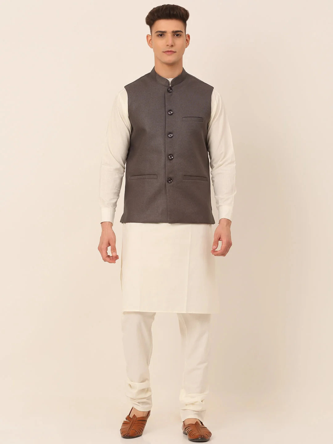 Men's Solid Kurta Pyjama With Nehru Jacket ( JOKPWC W-F 4046Charcoal )-JOKPWC-W-F-4046
