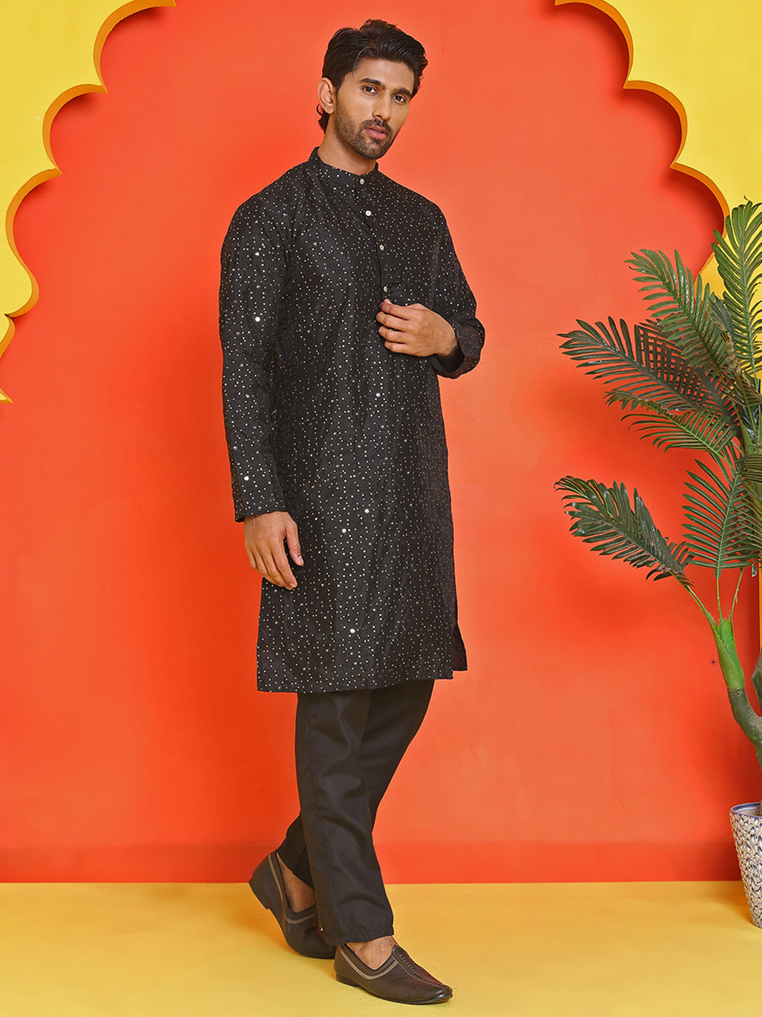 DesiQlo Men Embroidered Kurta Pyjama Set - Black - JOKP_B-P_5035Black_