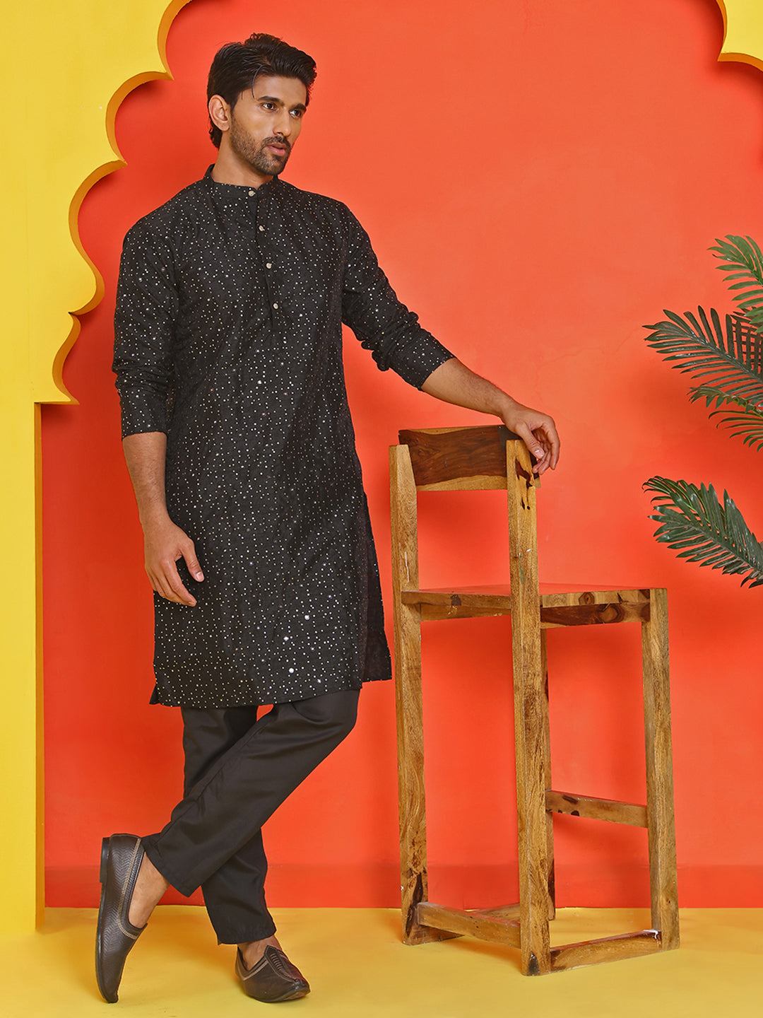 DesiQlo Men Embroidered Kurta Pyjama Set - Black - JOKP_B-P_5035Black_
