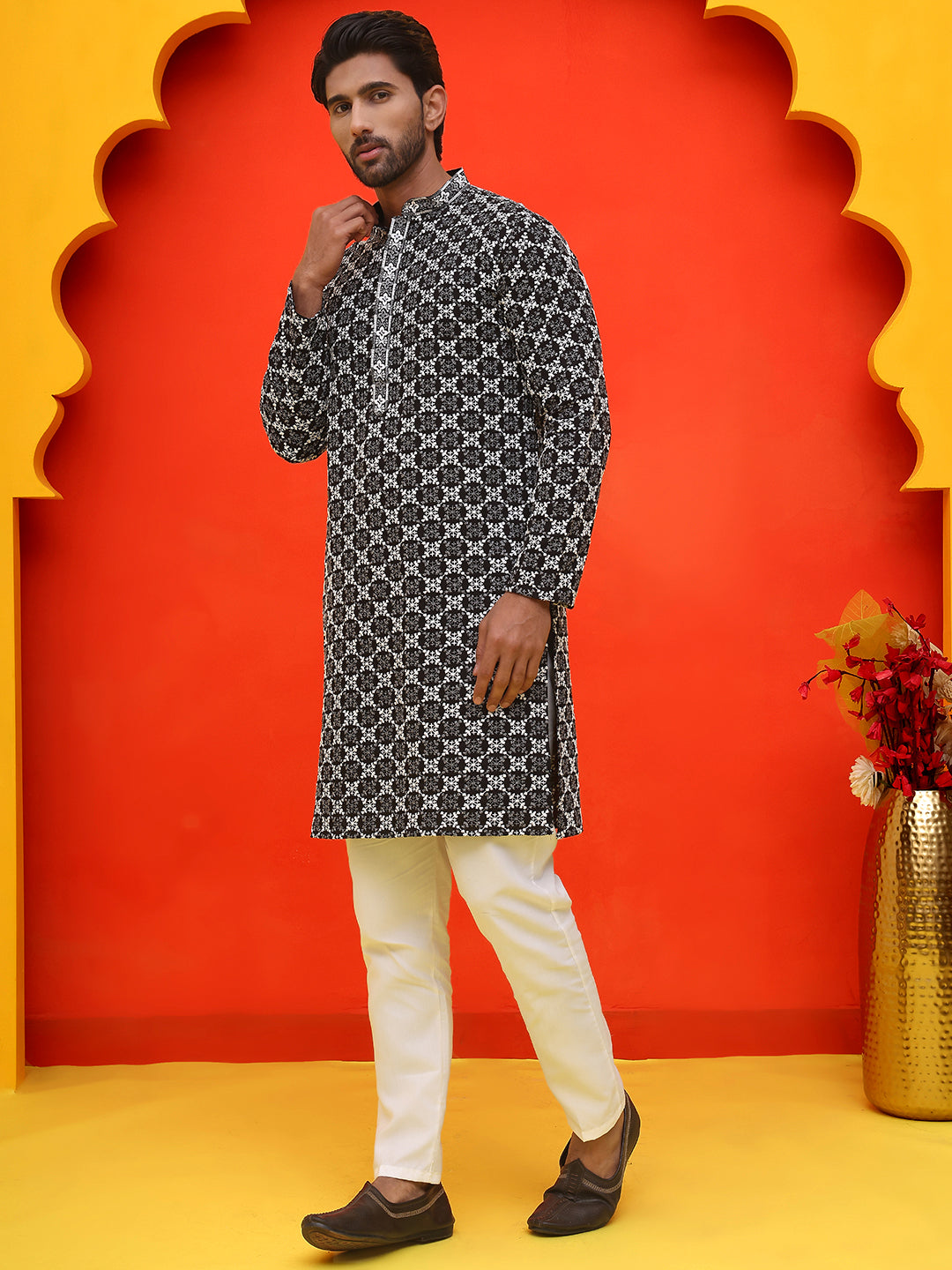 DesiQlo Men Embroidered Kurta Pyjama Set - Black - JOKP_P_5092Black_S