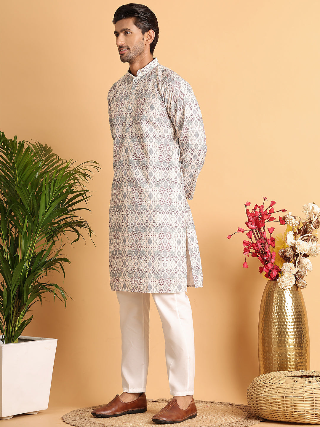 DesiQlo Men Embroidered Kurta Pyjama Set - White - JOKP_P_5109Off-Whit