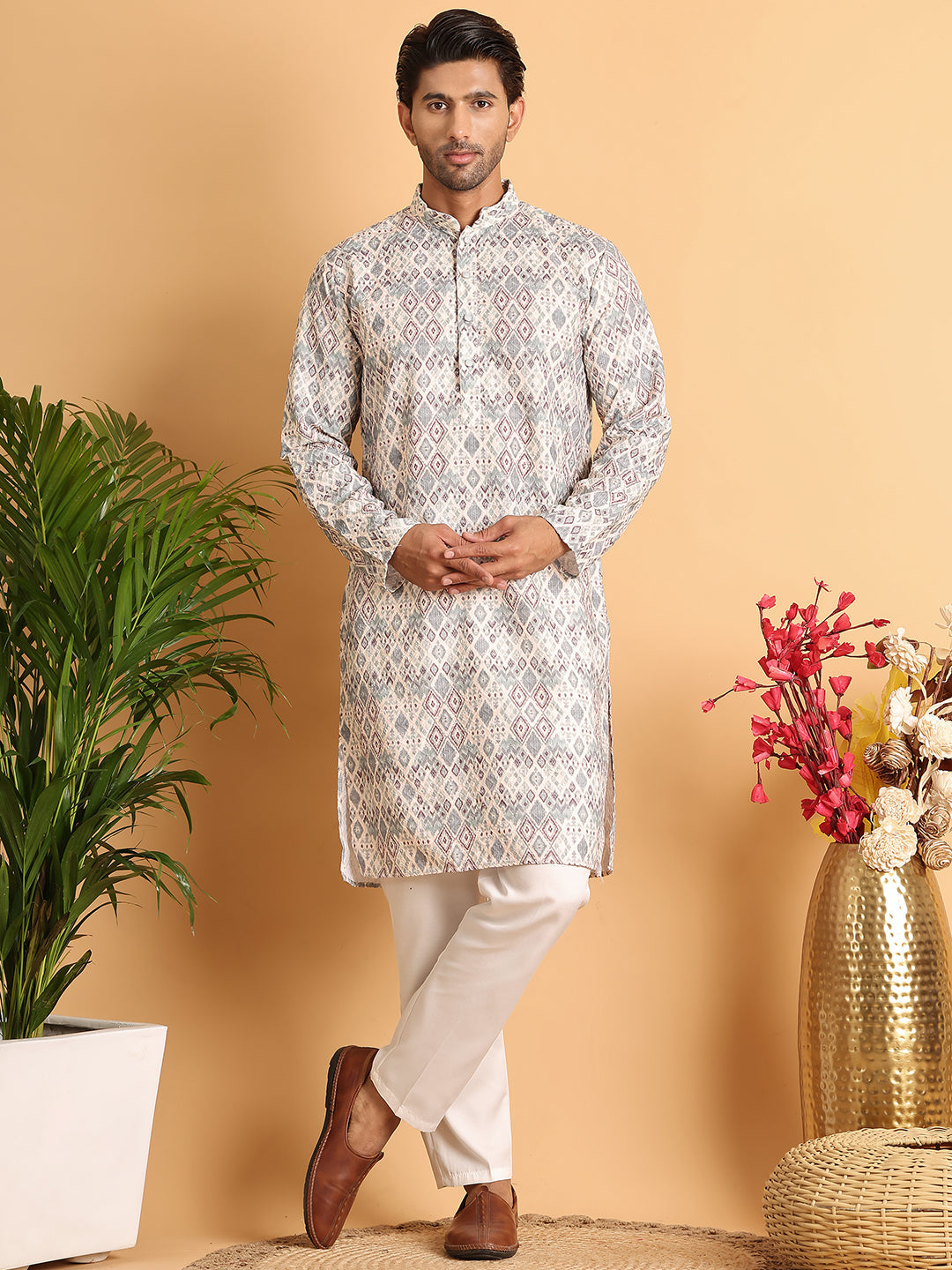 DesiQlo Men Embroidered Kurta Pyjama Set - White - JOKP_P_5109Off-Whit