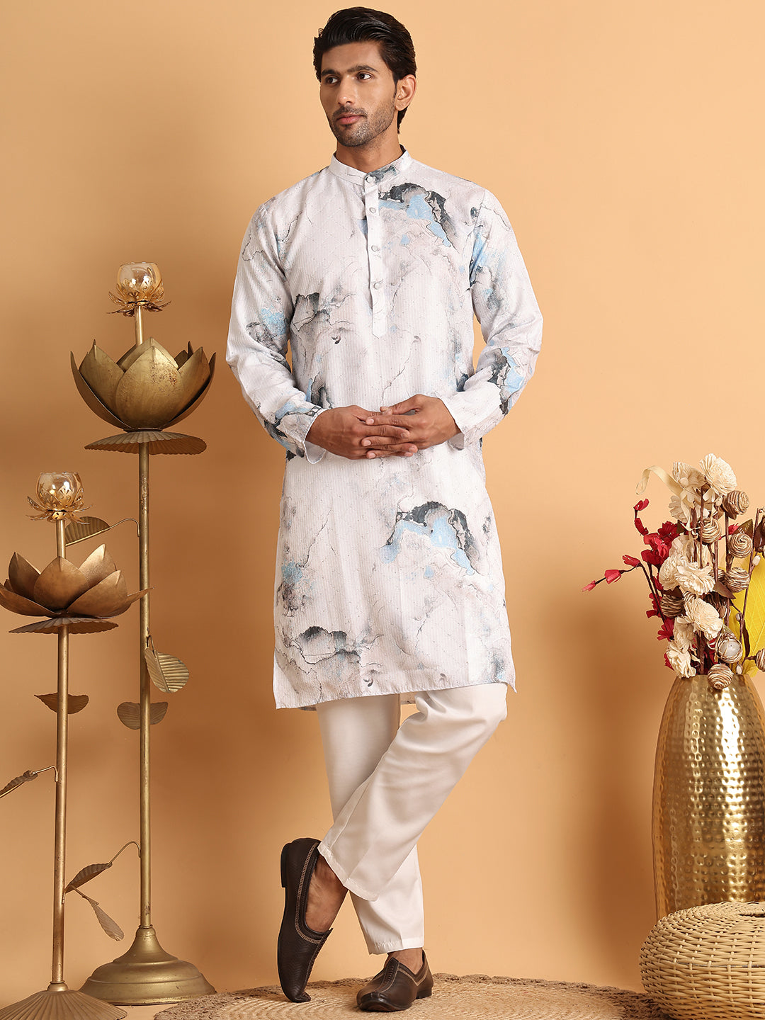 DesiQlo Men Embroidered Kurta Pyjama Set - Blue - JOKP_P_5112Blue_S