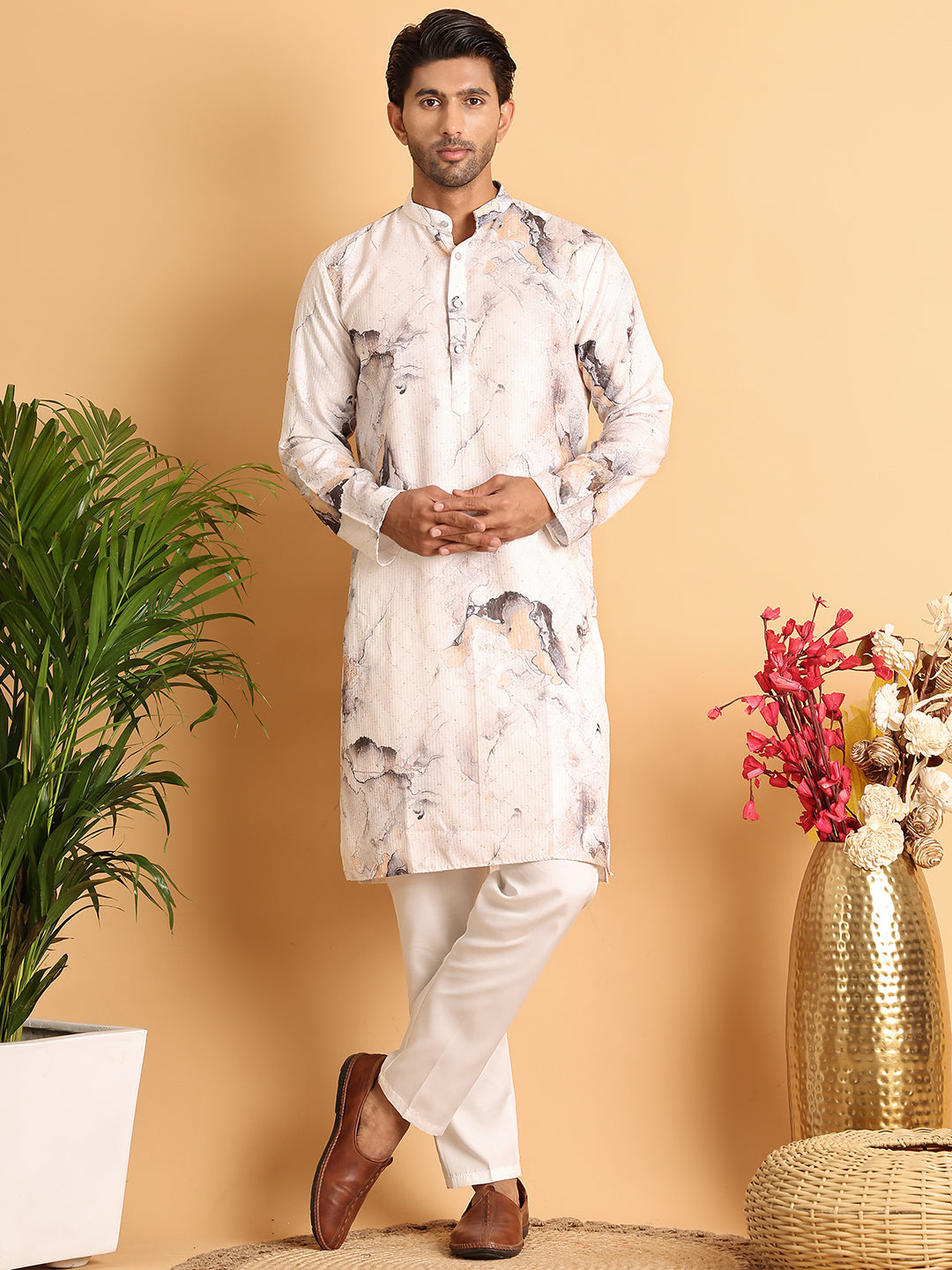 DesiQlo Men Embroidered Kurta Pyjama Set - Brown - JOKP_P_5112Brown_S