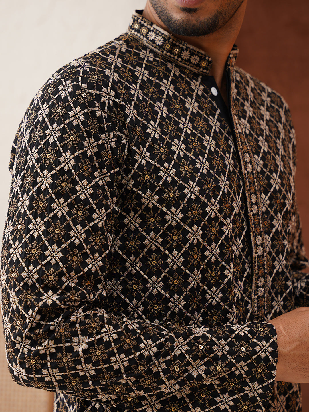 DesiQlo Men Embroidered Kurta Pyjama Set - Black - JOKP_P_5127Black_S