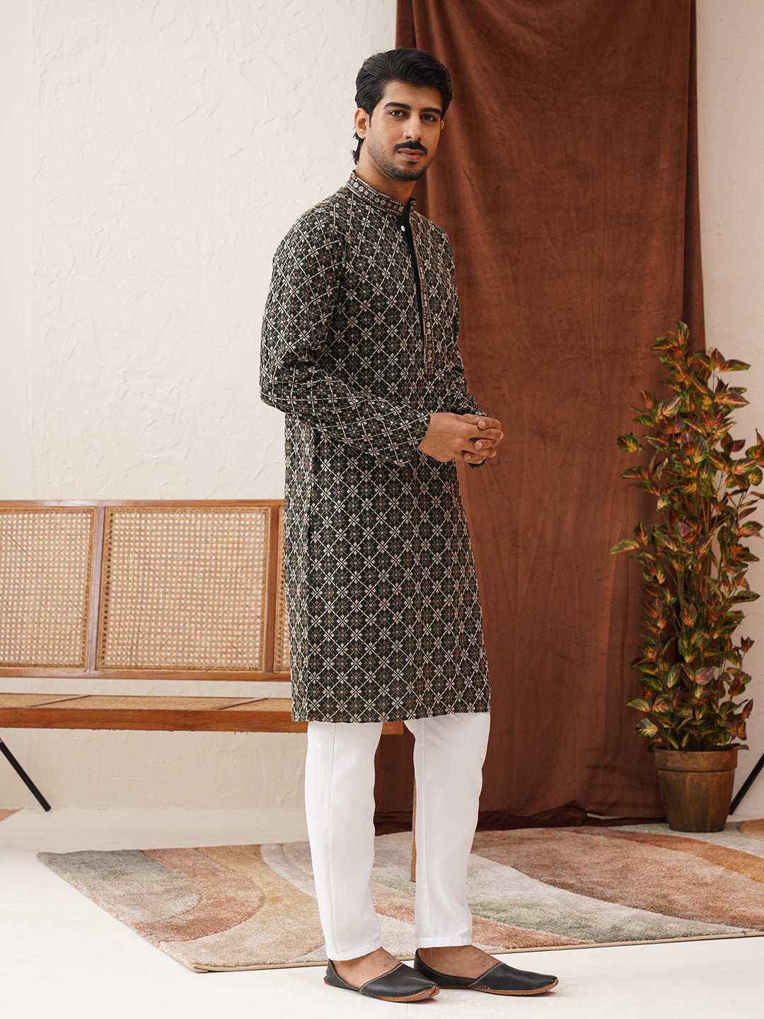 DesiQlo Men Embroidered Kurta Pyjama Set - Green - JOKP_P_5127Olive_S