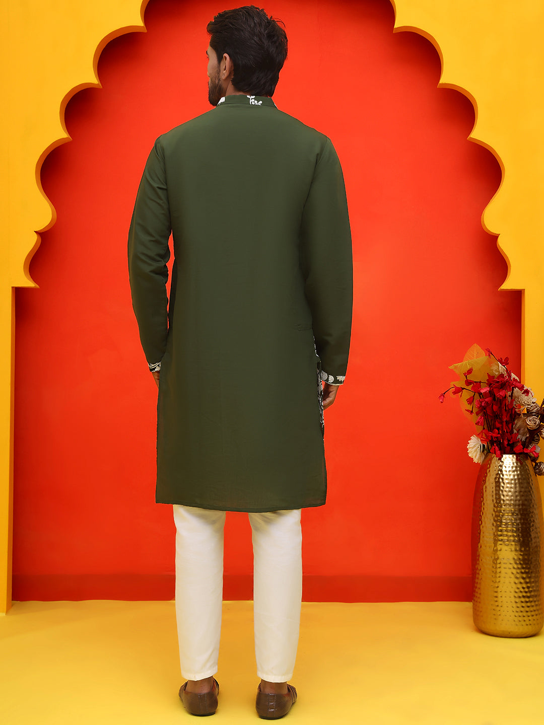 DesiQlo Men Embroidered Kurta Pyjama Set - Green - JOKP_P_5137Olive_S