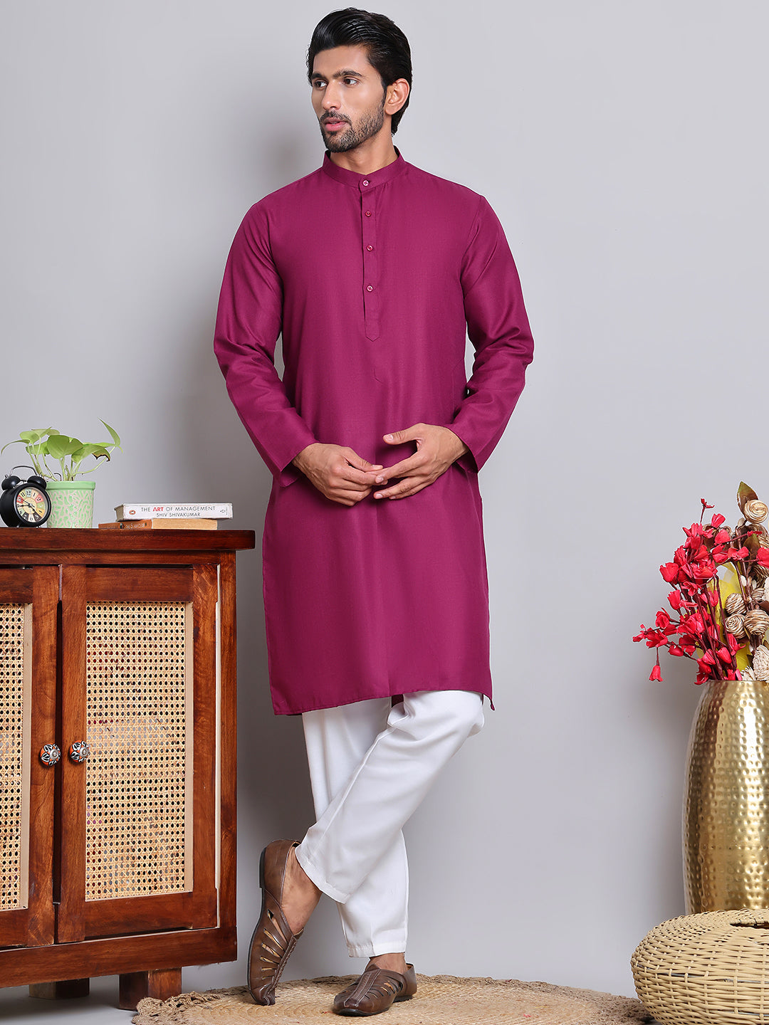DesiQlo Men Solid Kurta Pyjama Set - Pink