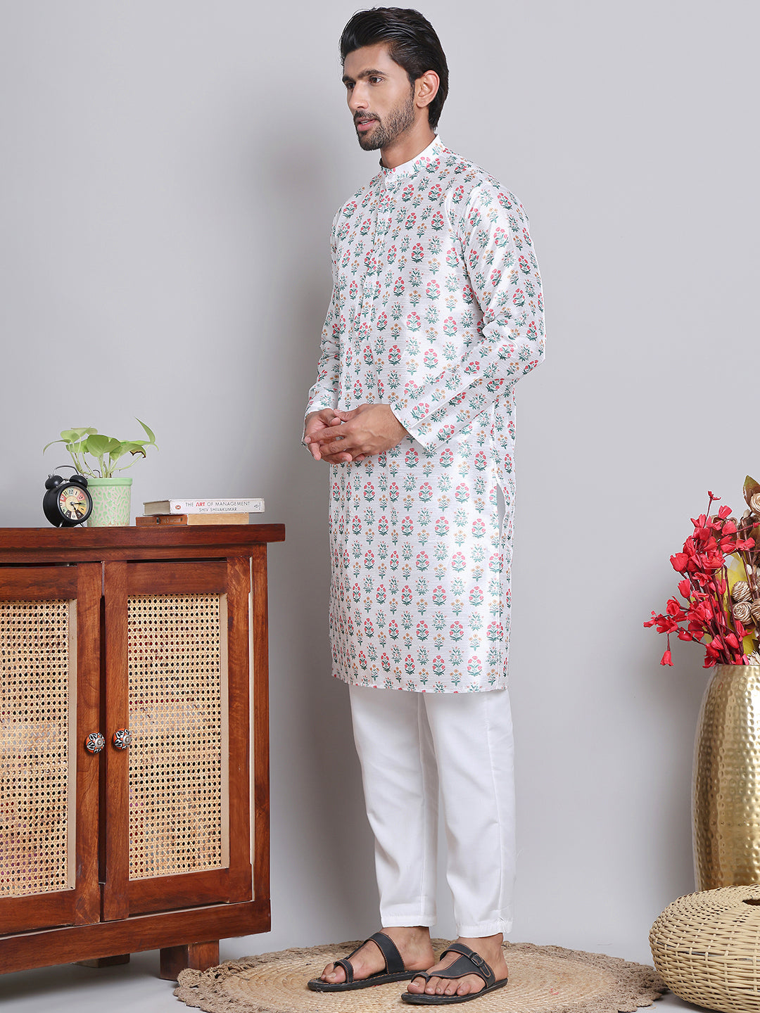 DesiQlo Men Printed Kurta Pyjama Set - White - JOKP_5148White_S