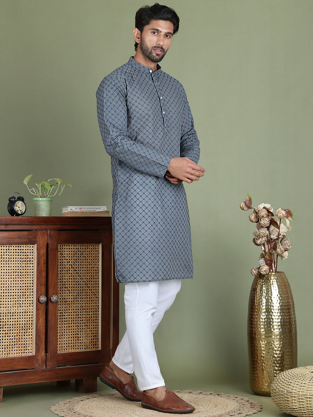 DesiQlo Men Embroidered Kurta Pyjama Set - Grey - JOKP_5158Grey_S