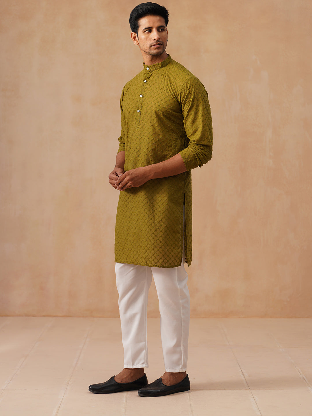 DesiQlo Men Embroidered Kurta Pyjama Set - Green - JOKP_P_5158Olive_S