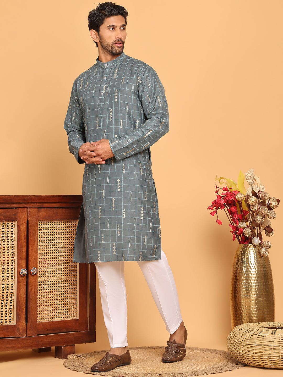 DesiQlo Men Printed Kurta Pyjama Set - Grey - JOKP_P_5170Grey_S
