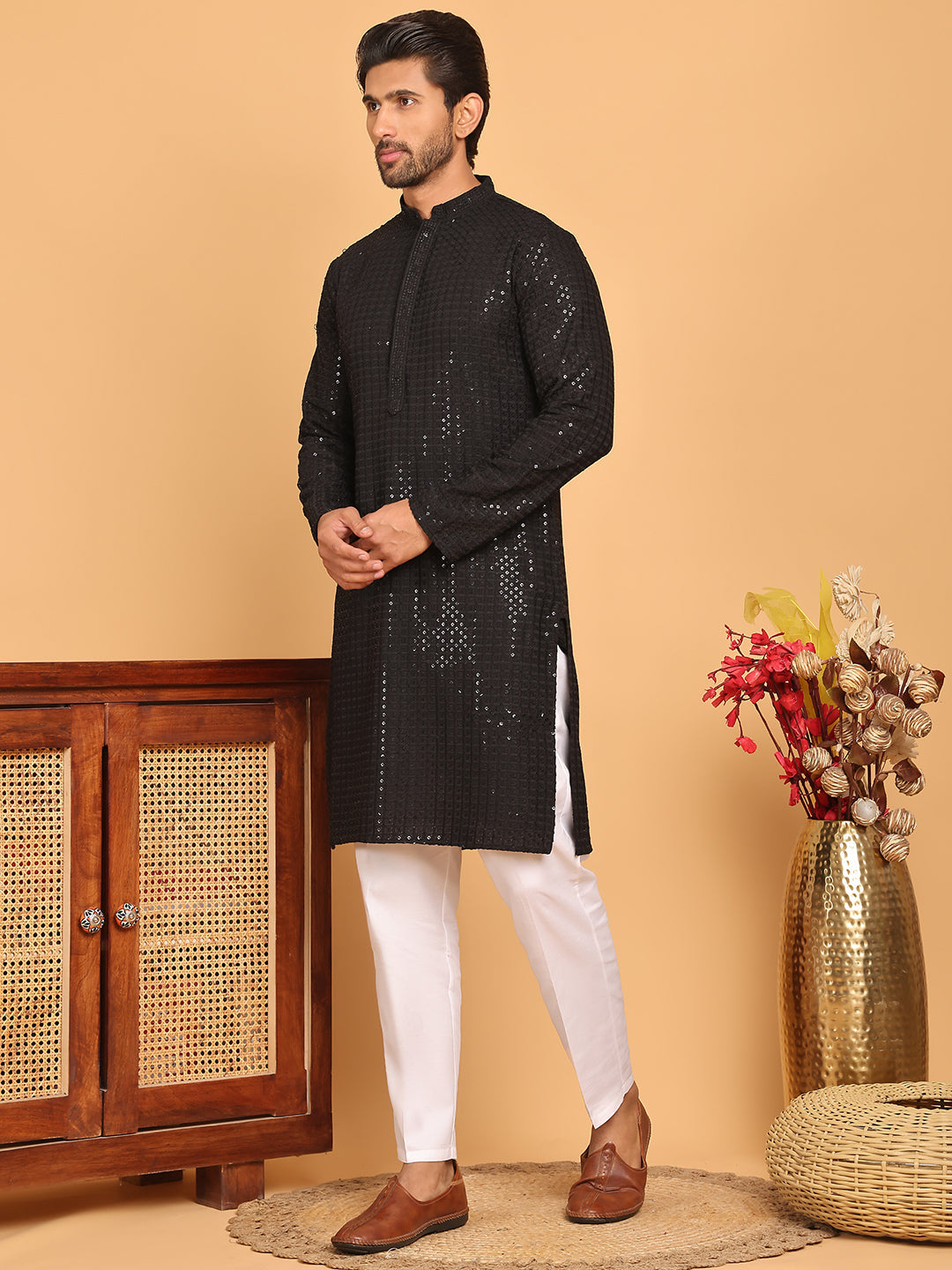 DesiQlo Men Embroidered Kurta Pyjama Set - Black - JOKP_P_5177Black_S