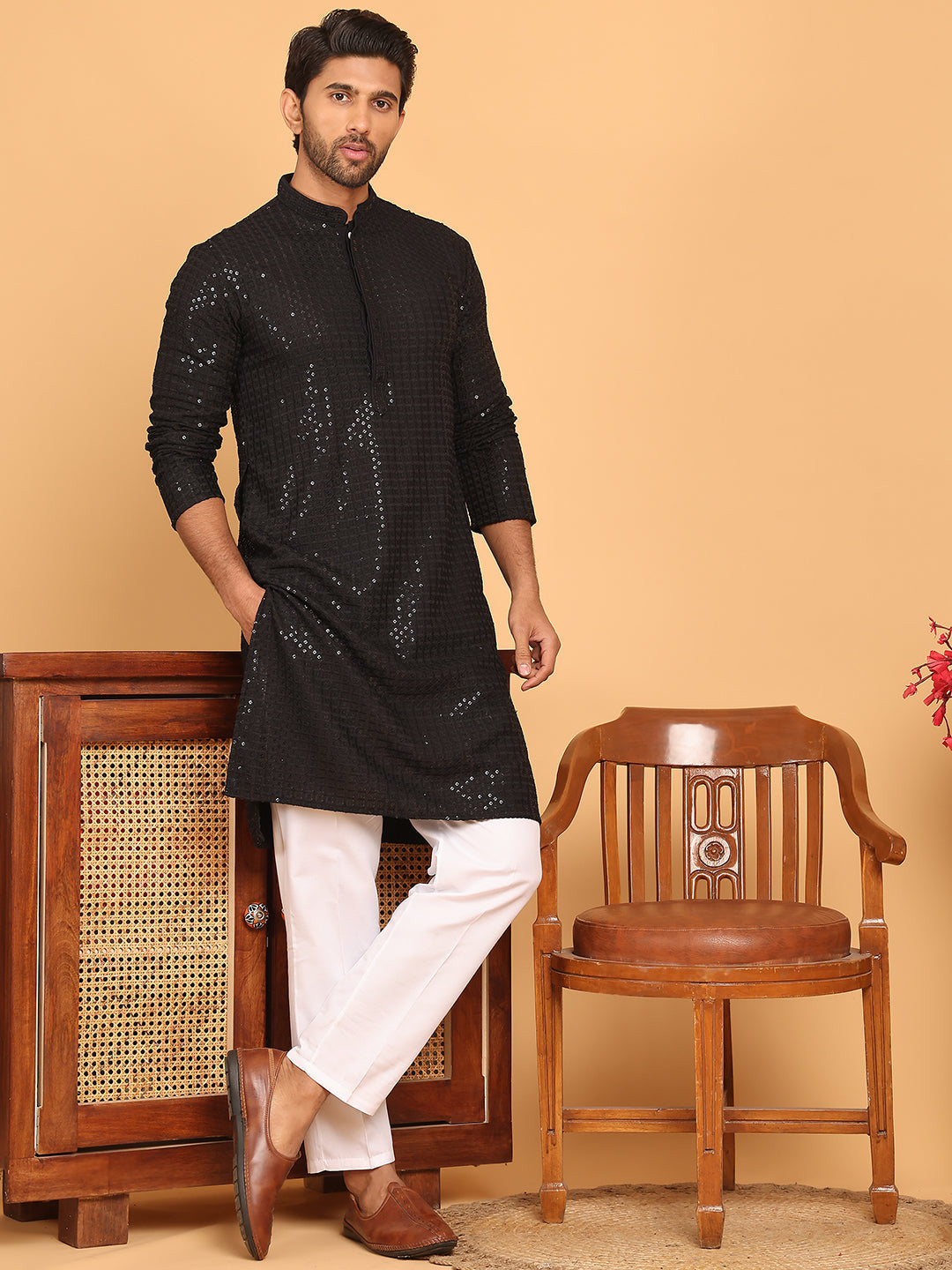 DesiQlo Men Embroidered Kurta Pyjama Set - Black - JOKP_P_5177Black_S