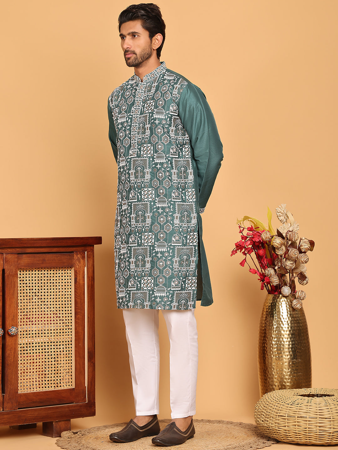 DesiQlo Men Embroidered Kurta Pyjama Set - Green - JOKP_P_5178Green_S