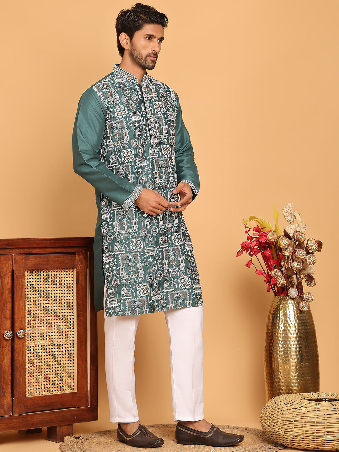 DesiQlo Men Embroidered Kurta Pyjama Set - Green - JOKP_P_5178Green_S