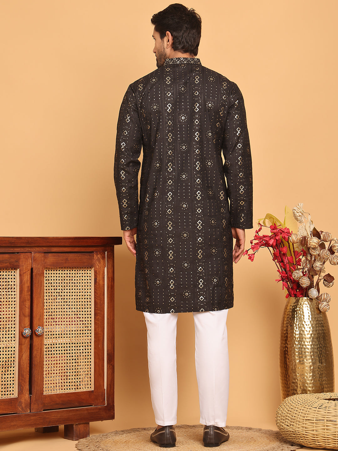 DesiQlo Men Embroidered Kurta Pyjama Set - Black - JOKP_P_5183Black_S