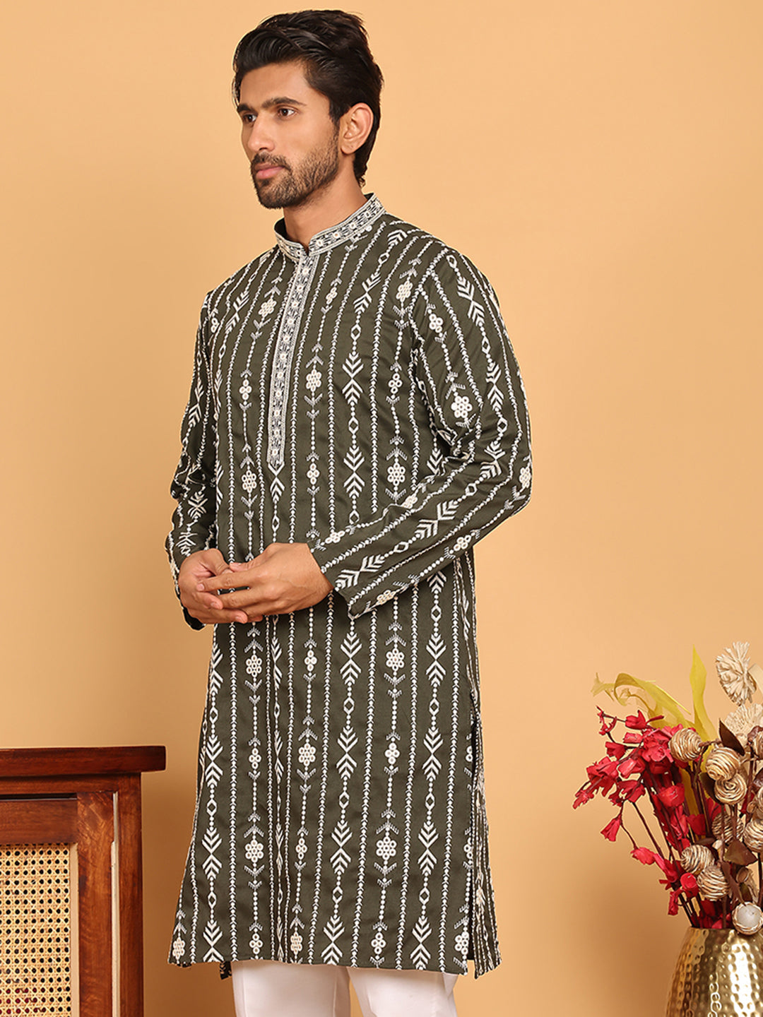 DesiQlo Men Embroidered Kurta Only - Green - KO_5190Olive_S