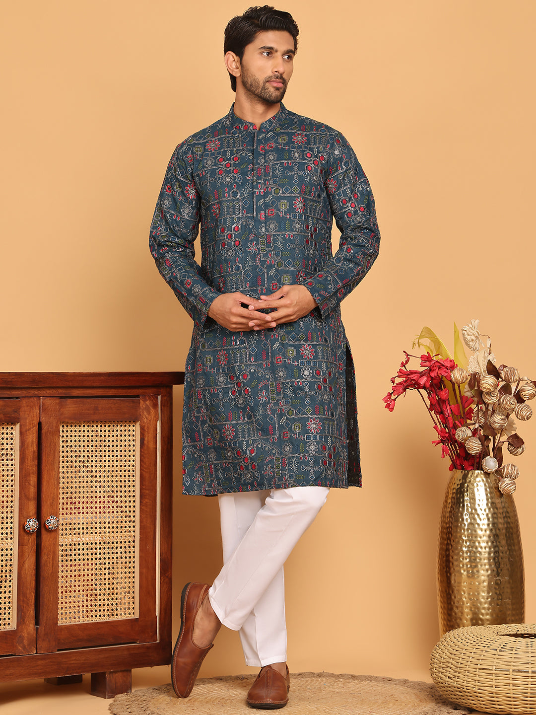 DesiQlo Men Embroidered Kurta Pyjama Set - Green - JOKP_P_5192Teal_S