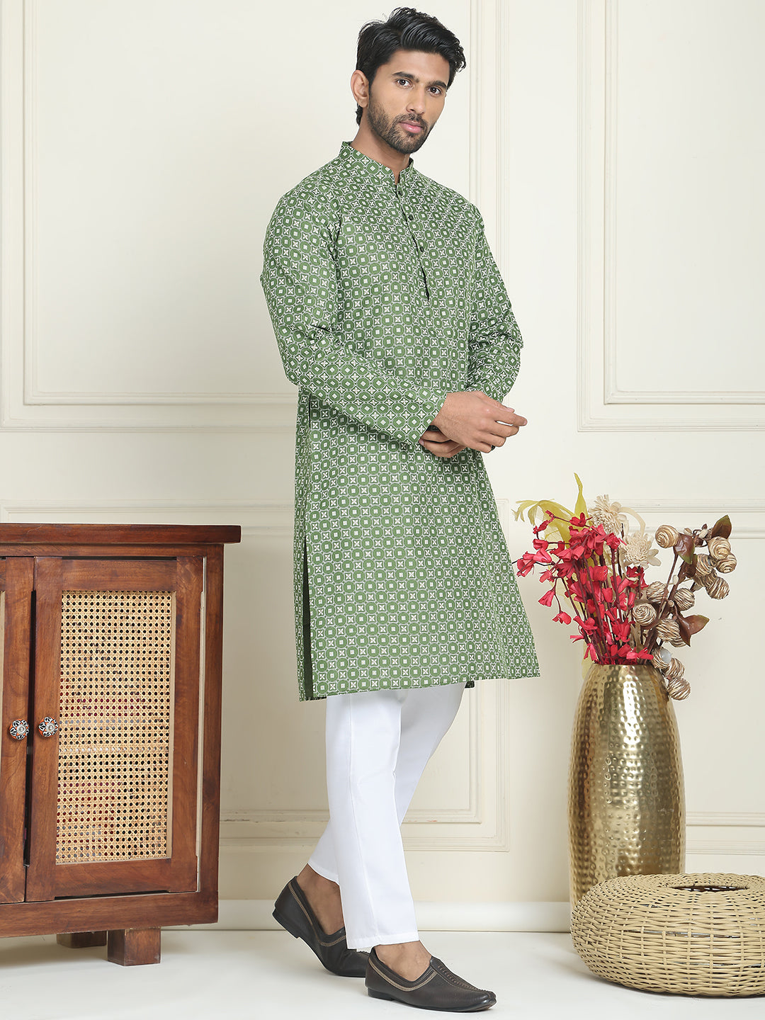 DesiQlo Men Printed Kurta Pyjama Set - Green - JOKP_P_5198Olive_S