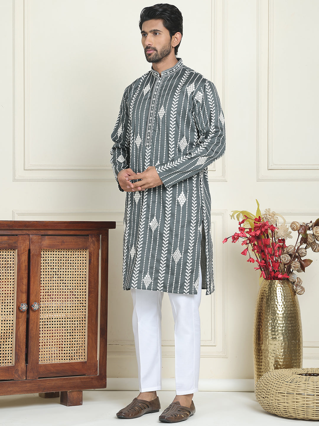 DesiQlo Men Embroidered Kurta Pyjama Set - Grey - JOKP_P_5199Grey_S