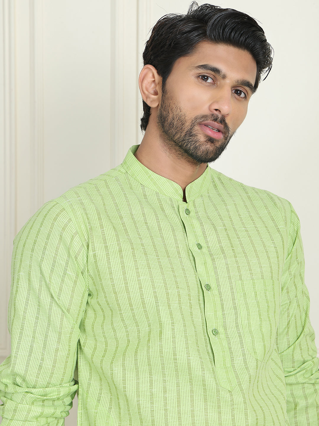 DesiQlo Men Striped Kurta Pyjama Set - Green