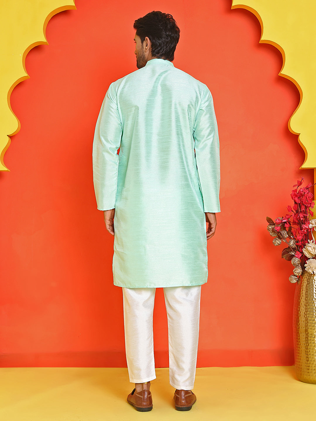 DesiQlo Men Solid Kurta Pyjama Set - Green - JOKP_P_5209Green_S