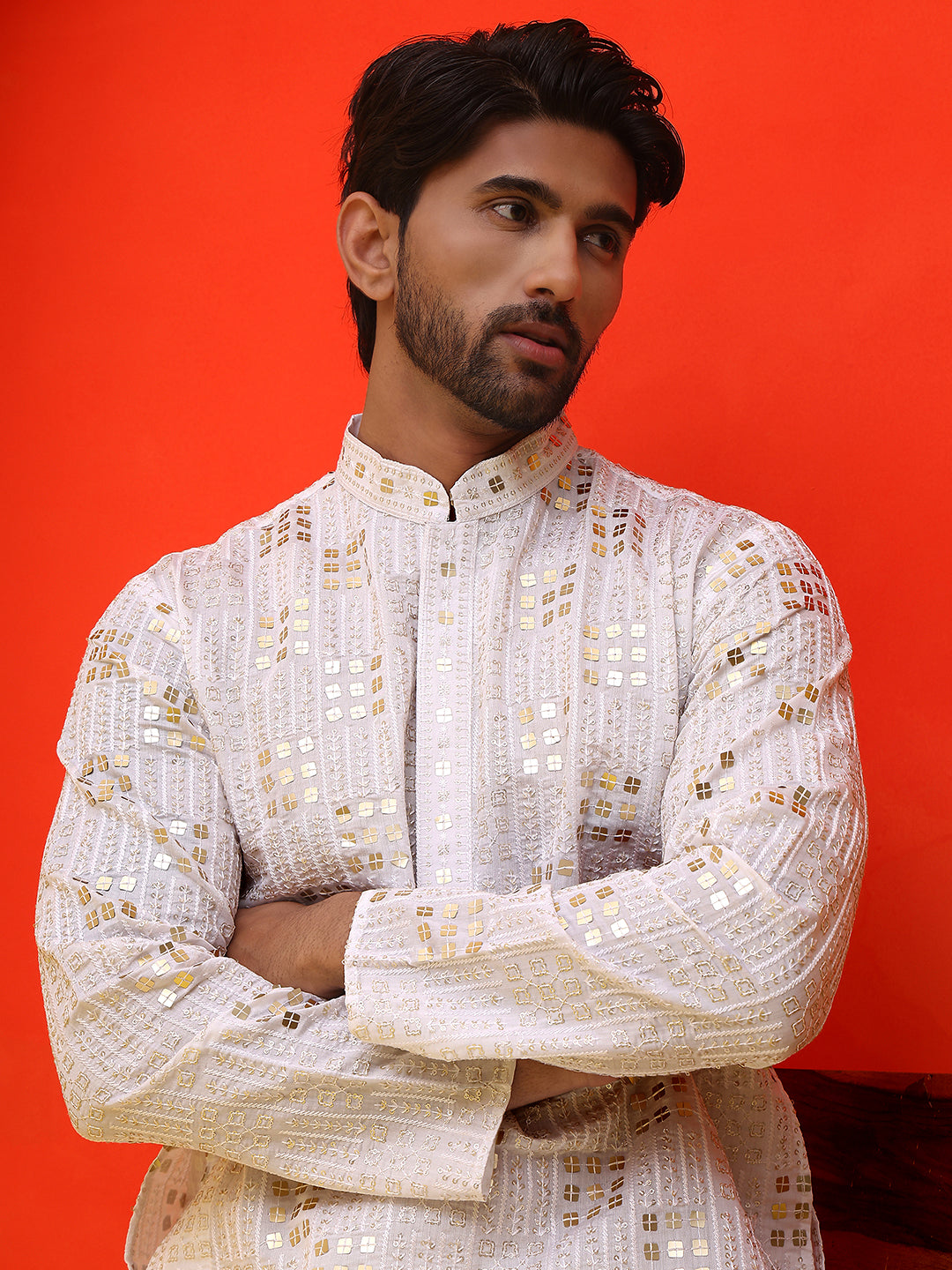DesiQlo Men Embroidered Kurta Pyjama Set - White - JOKP_P_5233White_S