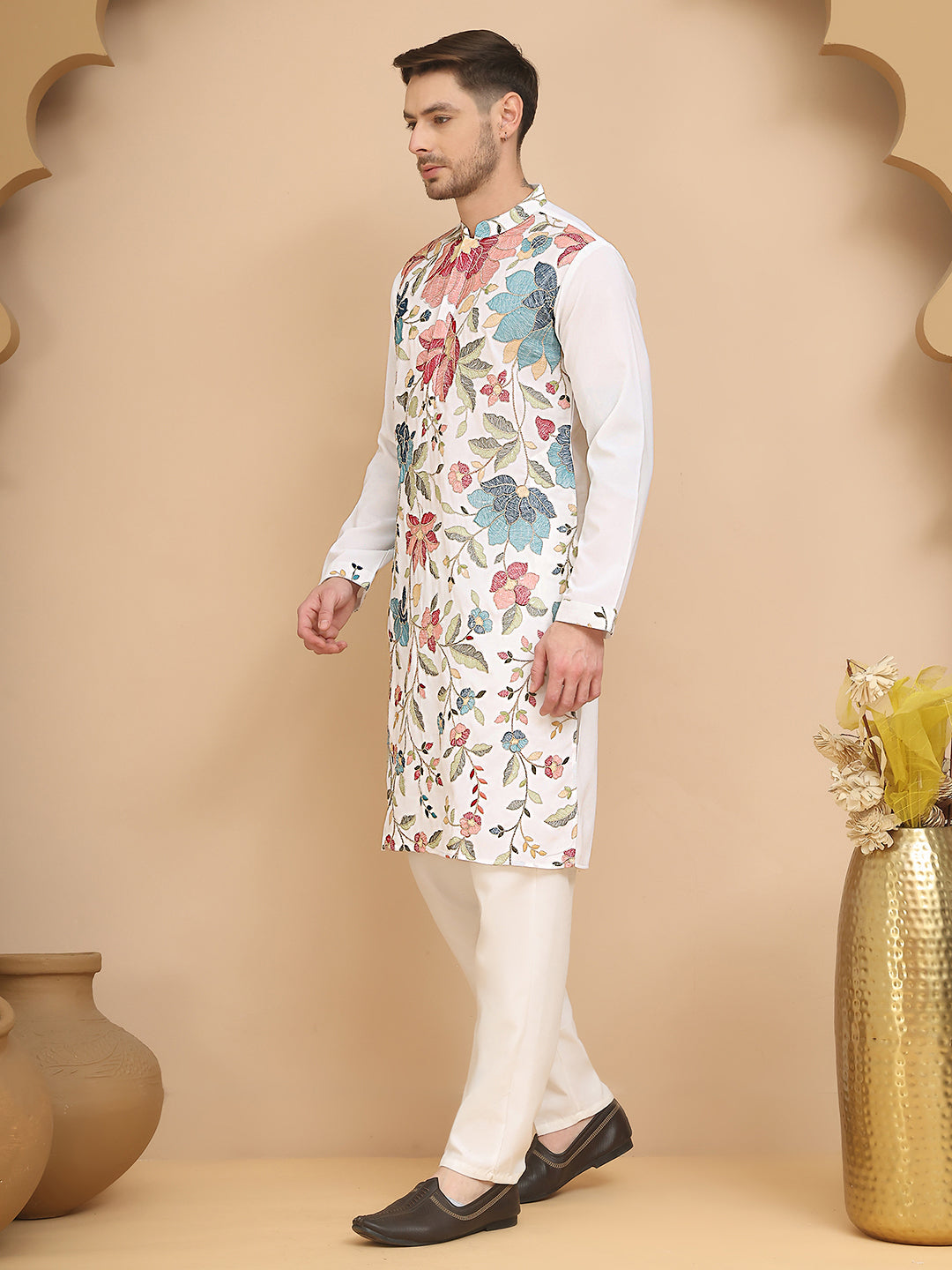 DesiQlo Men Silk Blend Kurta Pyjama Set - White