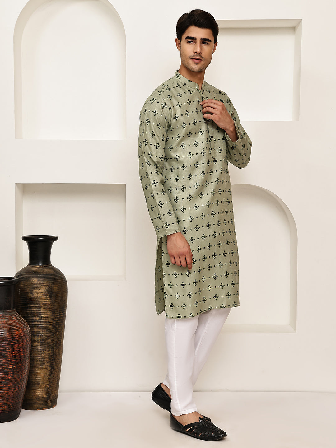 DesiQlo Men Printed Kurta Pyjama Set - Green - JOKP_P_5281Pista_S
