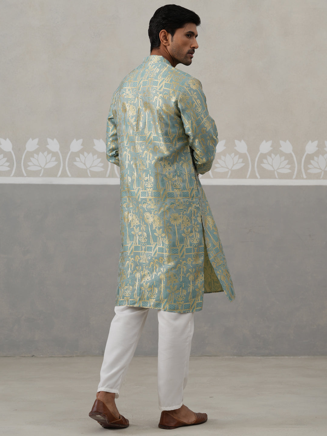 DesiQlo Men Self Design Kurta Pyjama Set - Multicolor