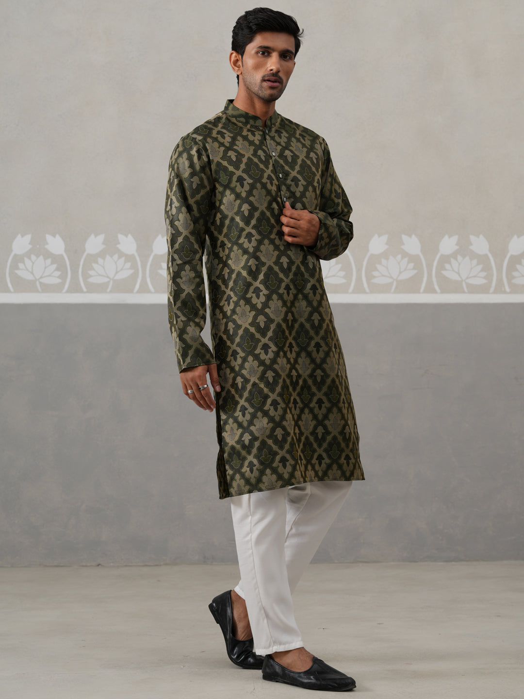 DesiQlo Men Self Design Kurta Pyjama Set - Green - JOKP_P_5312Olive_S