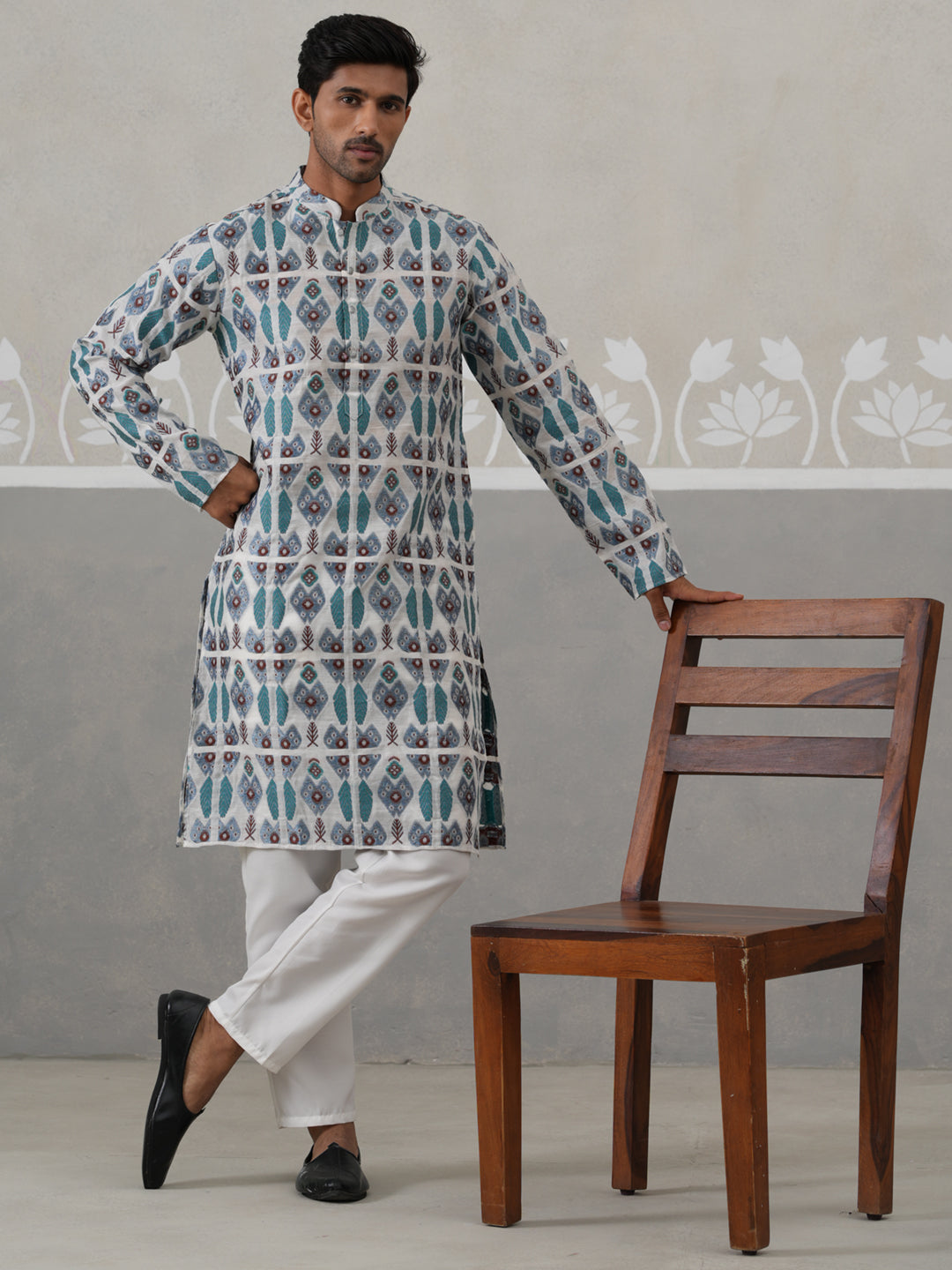 DesiQlo Men Self Design Kurta Pyjama Set - Blue