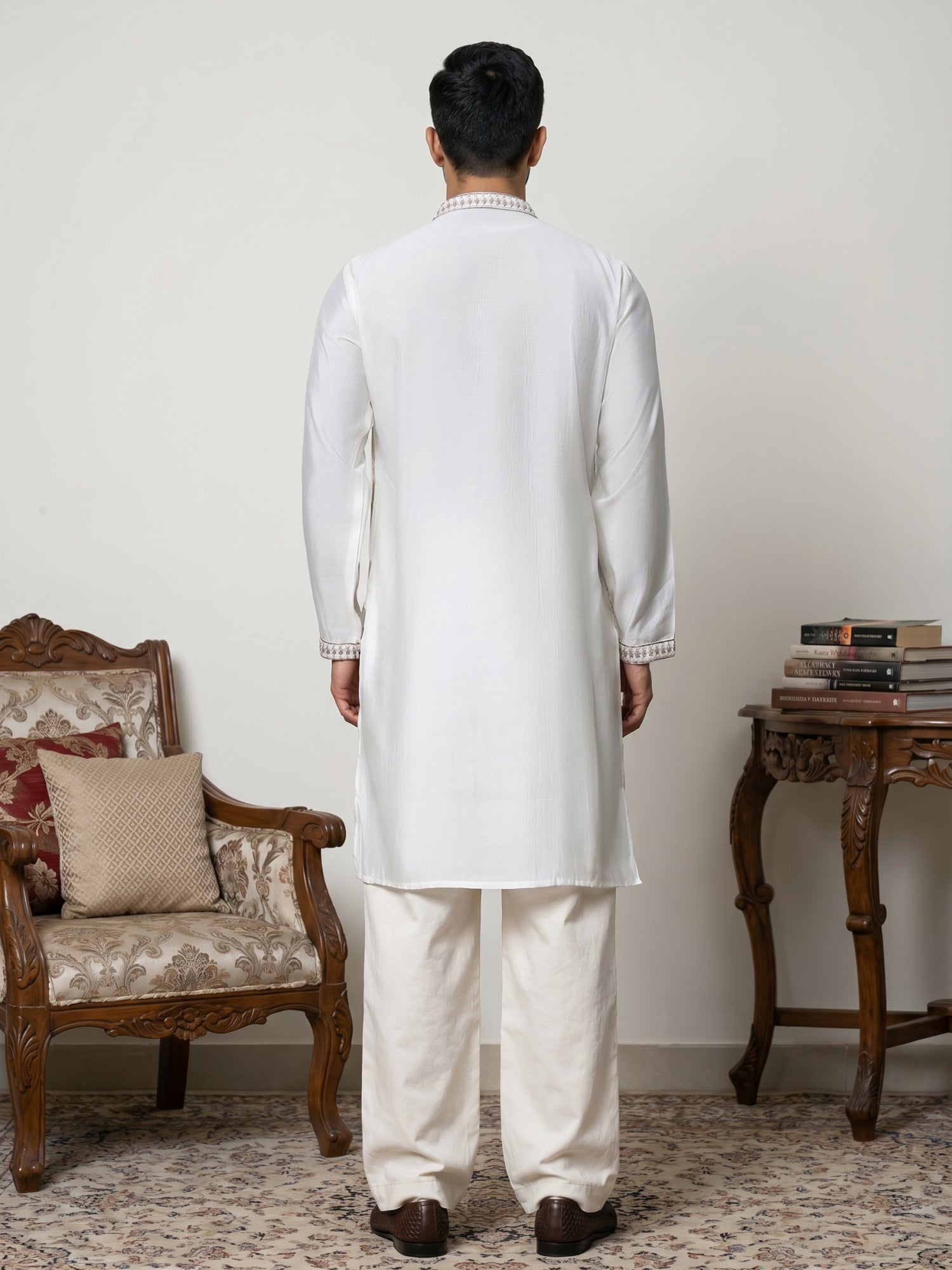 DesiQlo Men Embroidered Kurta Pyjama Set - White - JOKP_PJ11W_5318Whit