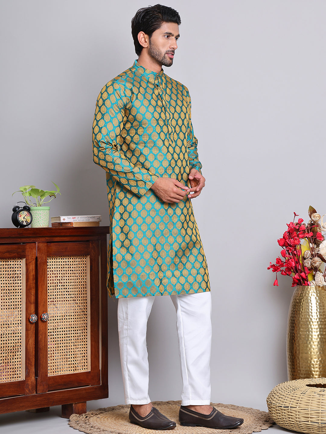 DesiQlo Men Woven Design Kurta Pyjama Set - Green - NJOKP_586Green_S
