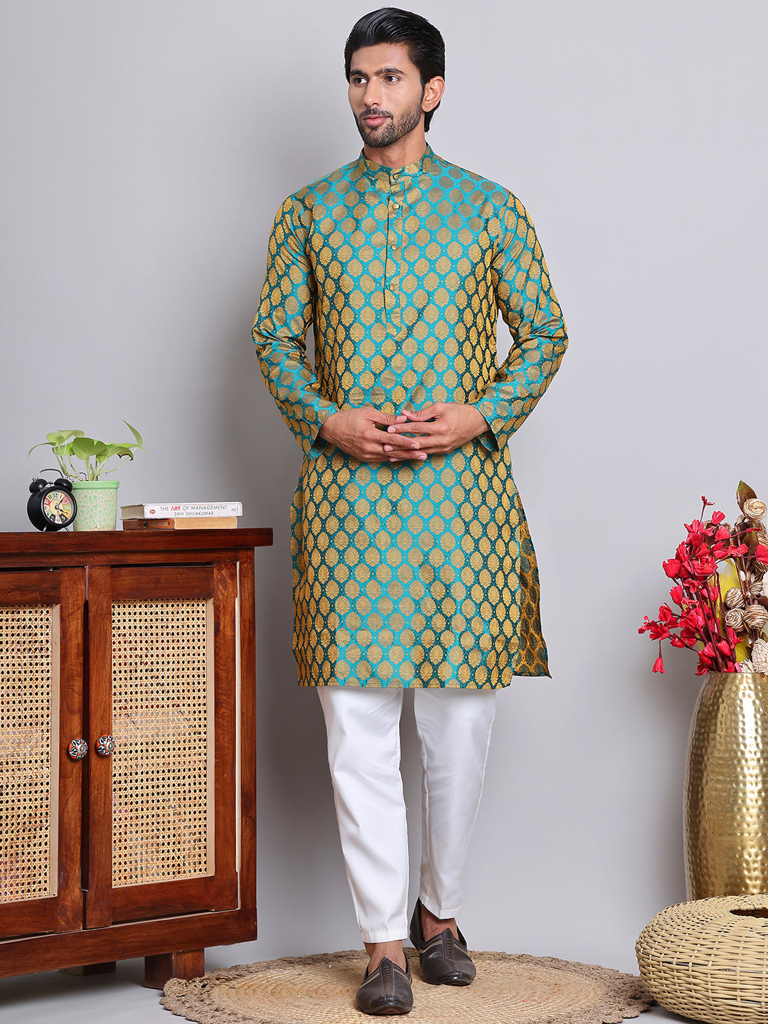 DesiQlo Men Woven Design Kurta Pyjama Set - Green - NJOKP_586Green_S