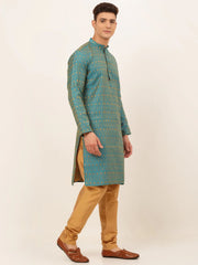 DesiQlo Men's Blue Embroidered Kurta Payjama Sets ( JOKP 676 Blue )