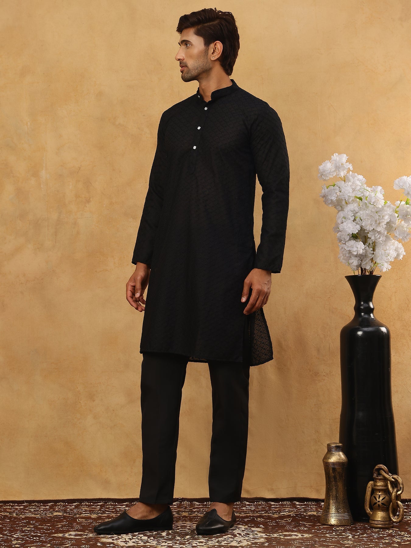 DesiQlo Men Embroidered Kurta Pyjama Set - Black - JOKP_B-P_561Black_S