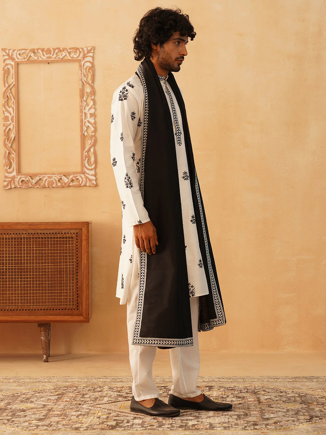 White Embroidered Mens Kurta Pajama Set with Dupatta