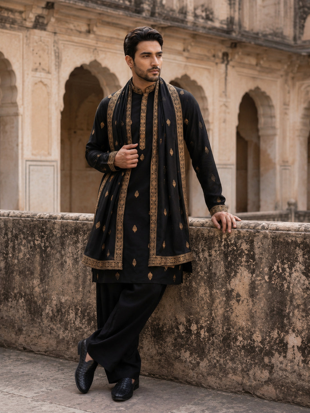 DesiQlo Men Embroidered Kurta Pyjama Set - Black - JOKP_PJ11B_D_5319Bl