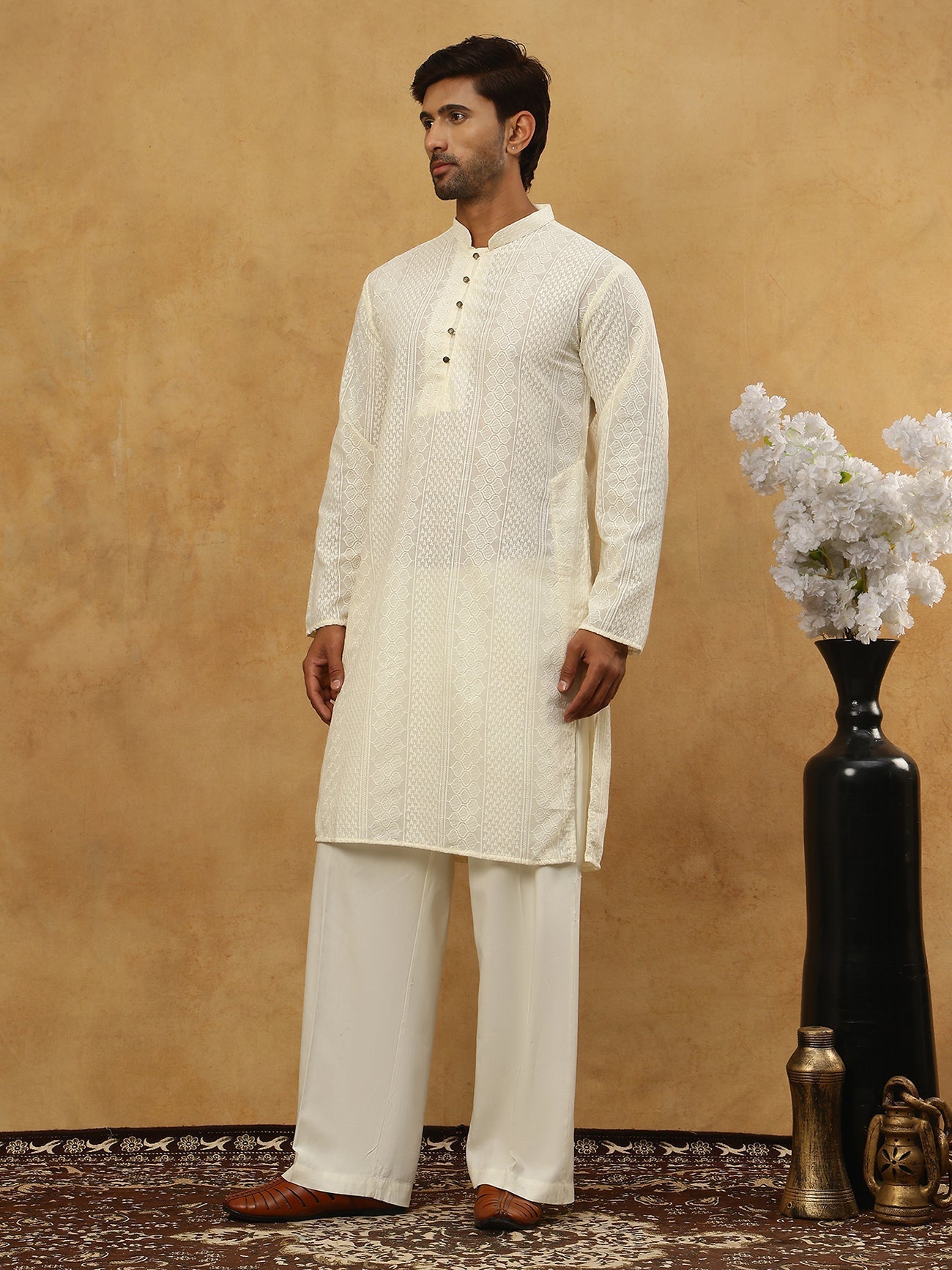 DesiQlo Men Embroidered Kurta Pyjama Set - Beige - JOKP_PJ11W_640Cream
