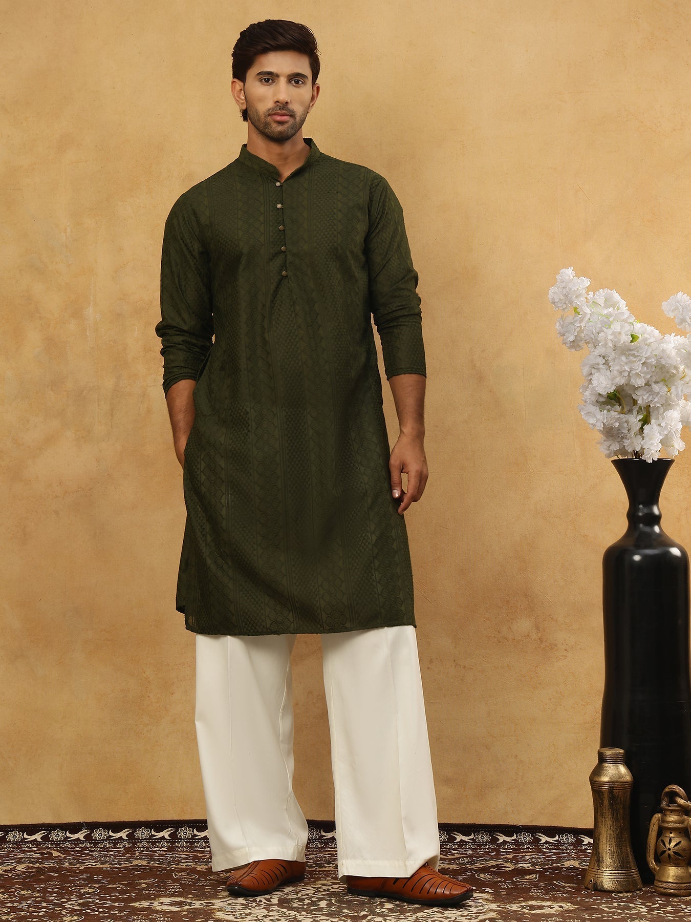 DesiQlo Men Embroidered Kurta Pyjama Set - Green - JOKP_PJ11W_640Olive